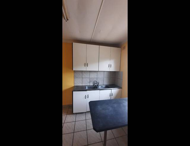 3 BEDROOM HOUSE FOR SALE IN RAISETHORPE